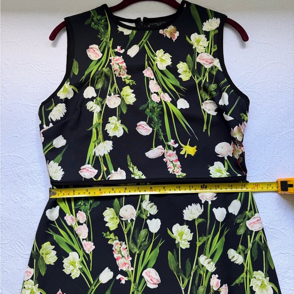 Victoria Beckman for Target Floral Sleeveless Piece Size M  Black Green NWOT - Picture 6 of 11